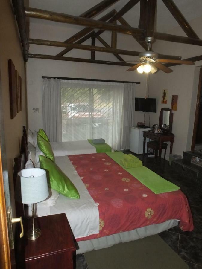 Tatenda Guest House Hazyview Esterno foto