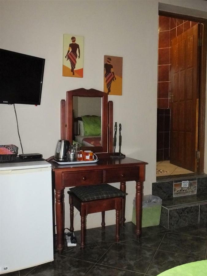 Tatenda Guest House Hazyview Esterno foto